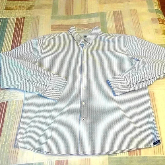 Simply Beautiful Cotton shirt long sleeves and buttons down - Picture 1 of 7